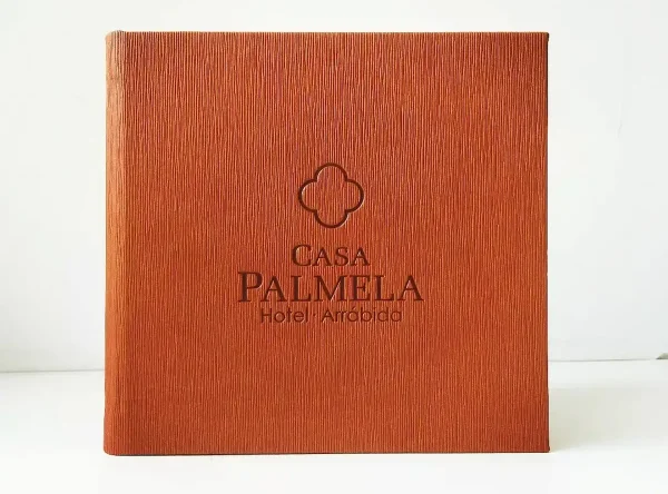 LEN18M Ementa Sintetica Matte textura riscas bordeaux Ementa Sintética Mate textura riscas bordeaux