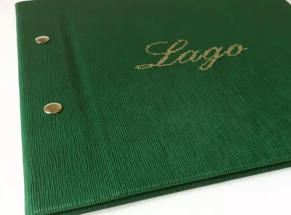 LEN18M Ementa Sintetica Matte textura riscas verde Ementa Sintética Mate textura riscas verde