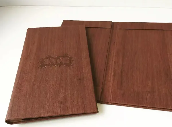 LEN18MD Ementa Sintetica Matte Diptica madeira Ementa Sintética Mate Díptica madeira